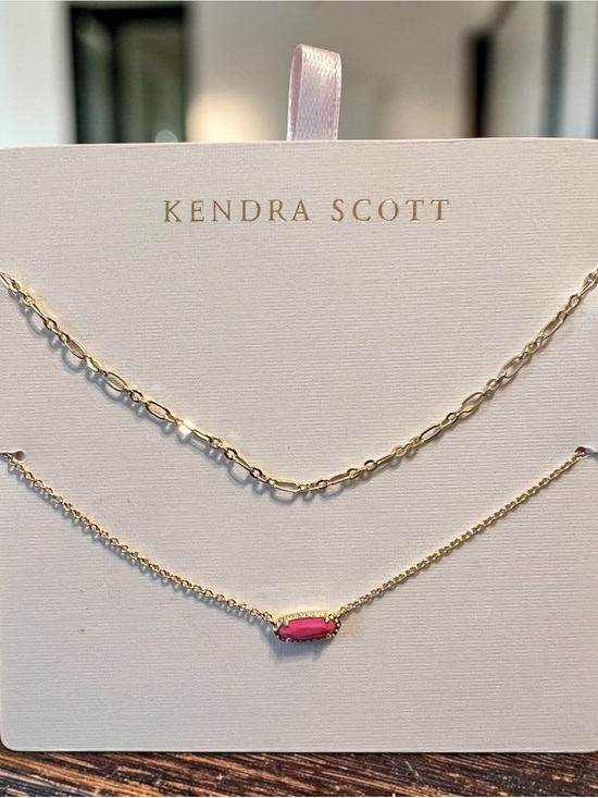 Kendra Scott Jewelry - Kendra Scott Gold Double-Layer Necklace Set with Pink Stone